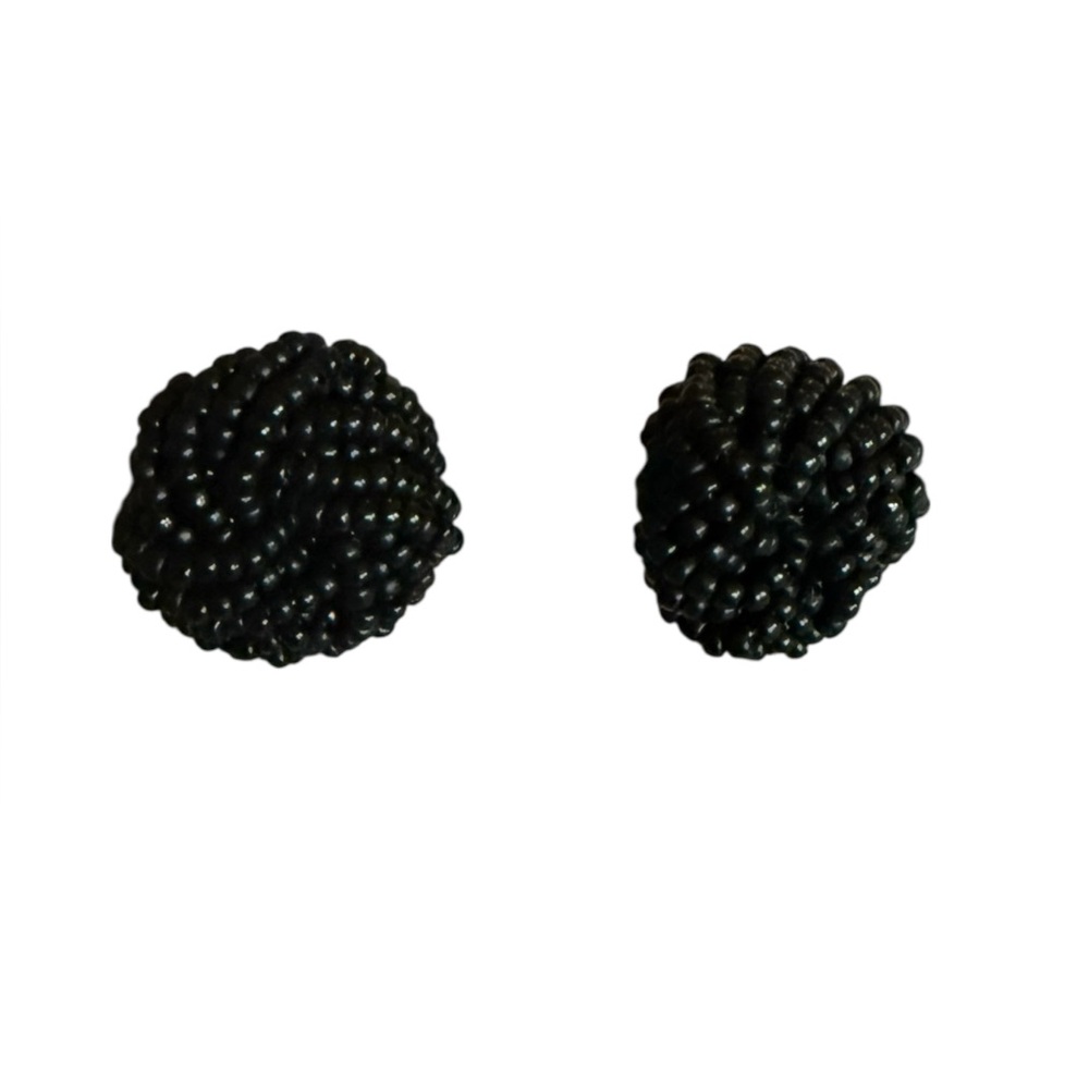 Vintage Bead Cluster Knot black beads stud earrings